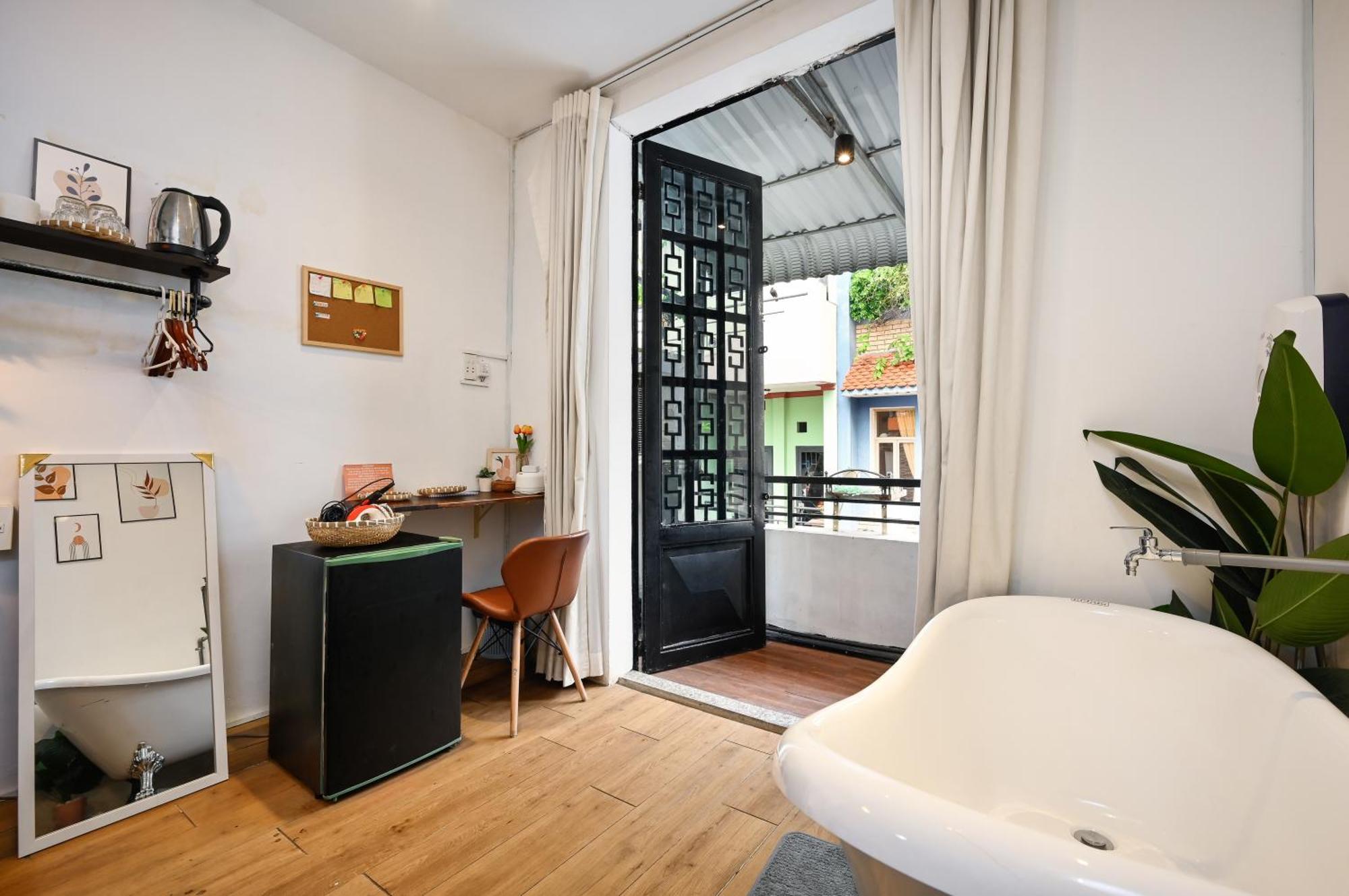 Saigon Hideout * Ho Chi Minh City
